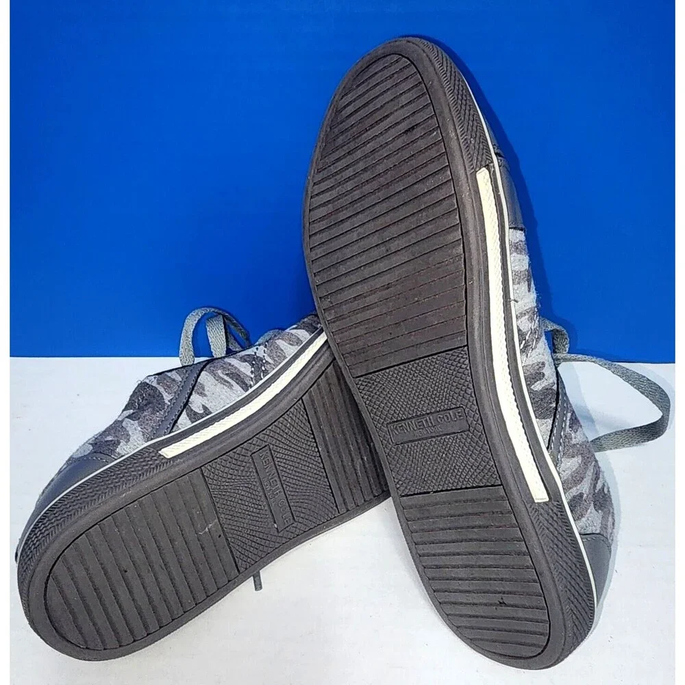 Kenneth Cole Center Adventure Grey/Olive Camouflage Sneakers Size 3